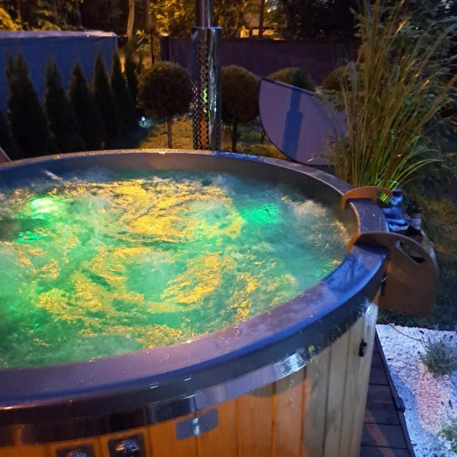 Lesny Zakatek Malediwy Spa ヤヴォジュノ エクステリア 写真